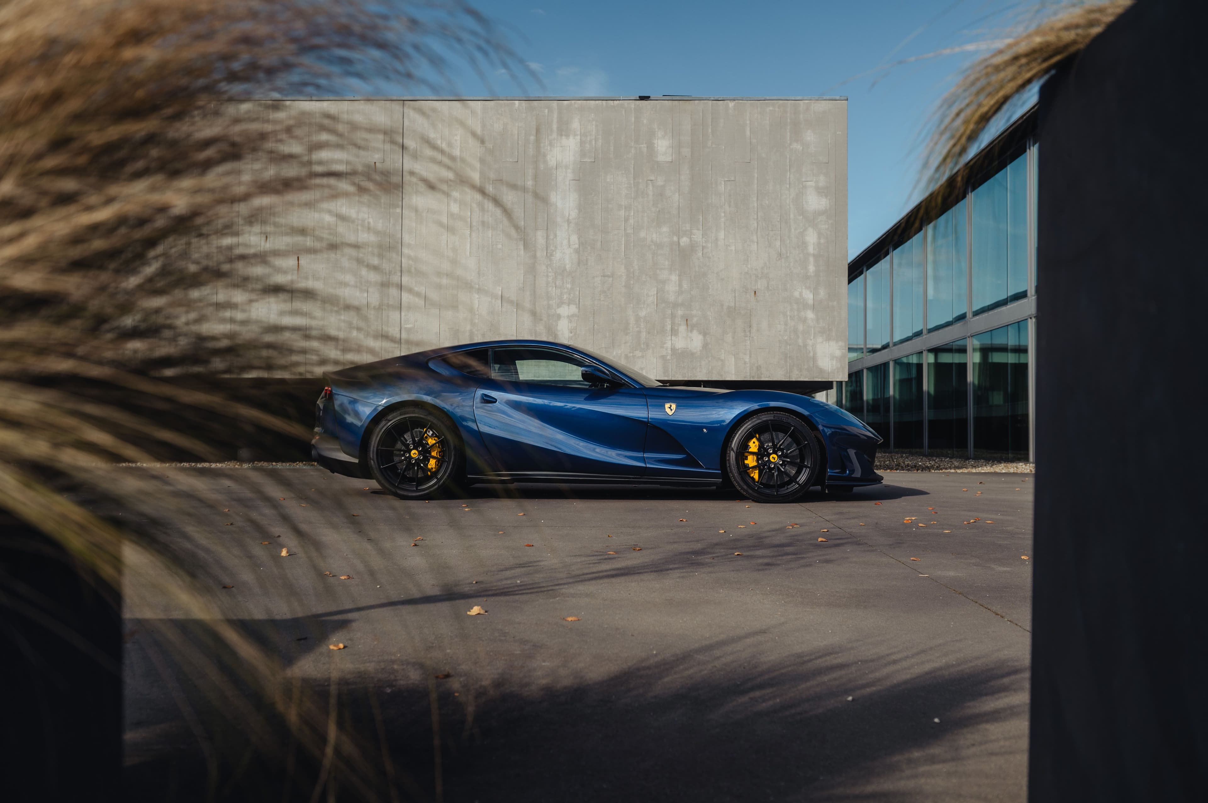 Fullscreen image
